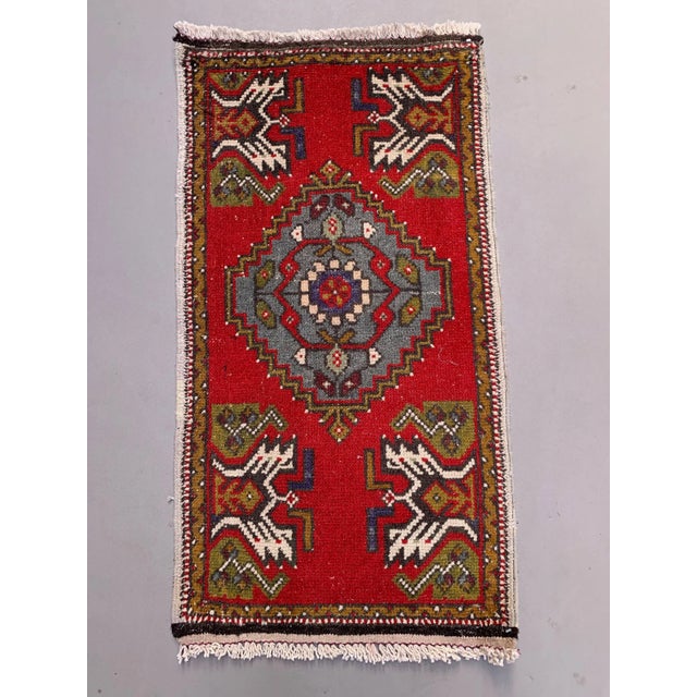Small Vintage Turkish Rug in Red Wool For Sale - Image 6 of 6