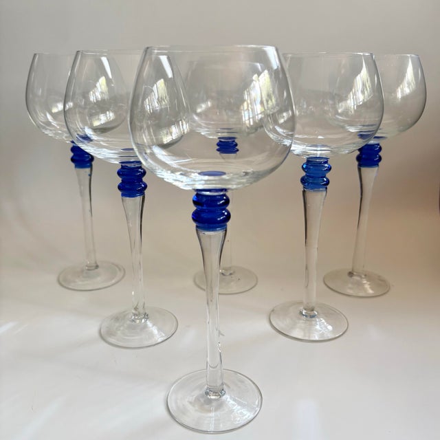 Mid-Century Modern Vintage Wine Glasses With Cobalt Blue Beehive Stem Detail – Set of 6 For Sale - Image 3 of 11