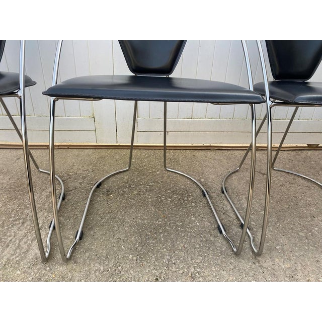 Linda Chairs in Black Leather and Chrome from Arrben, 1980s, Set of 4 For Sale - Image 3 of 18
