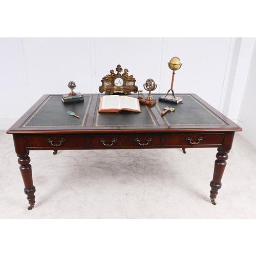 Victorian Mahogany Library Table or Desk, 1880 For Sale - Image 11 of 11