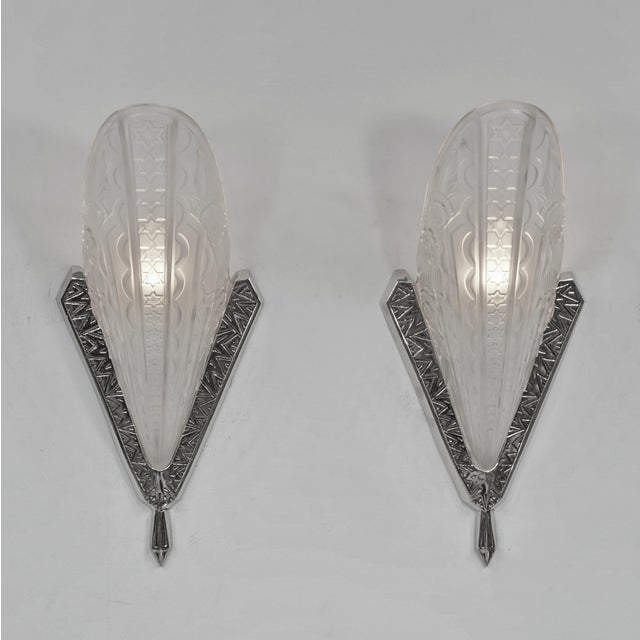 1930s French Art Deco Wall Sconces by Les Etablissements Donna France - a Pair For Sale - Image 4 of 11
