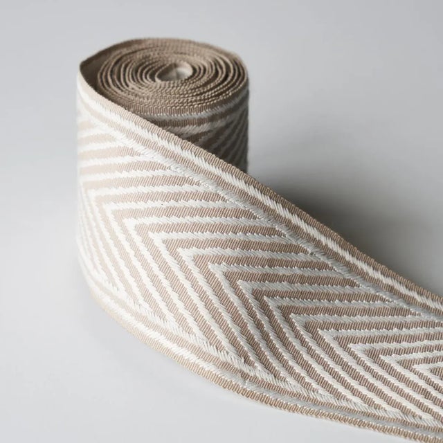 Schumacher Sample - Schumacher Nicholson Tape in Linen For Sale - Image 4 of 5