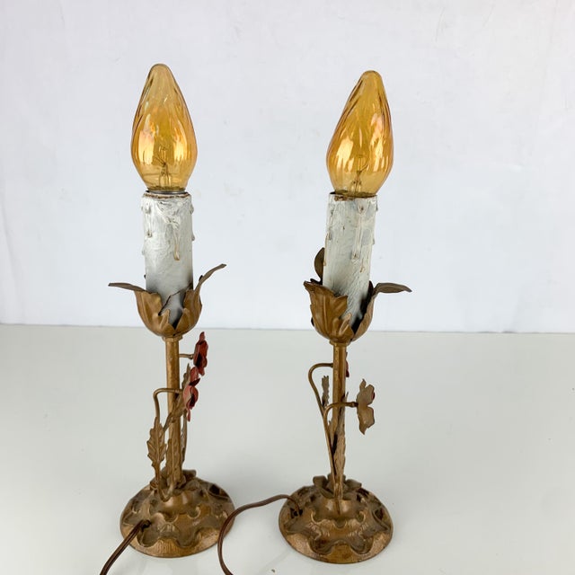 Metal Pair Antique Vintage Victorian Tole Metal Flower Table Lamps Cast Base For Sale - Image 7 of 12