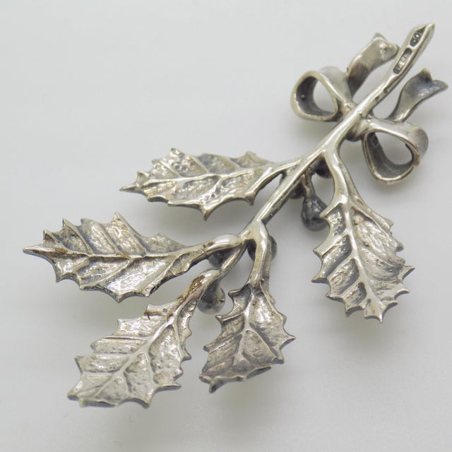 1970s Vintage Italian Handmade Genuine Silver Real Life Size Holly Christmas Decoration Figurine Miniature, Made in Arezzo (Tuscany, Italy) For Sale - Image 5 of 8