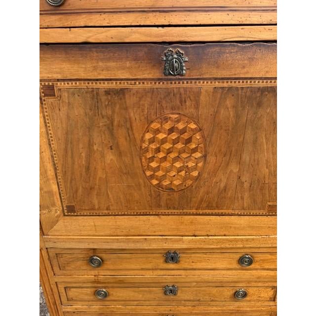18th Century French Louis XVI Walnut Secretary Desk For Sale - Image 10 of 12