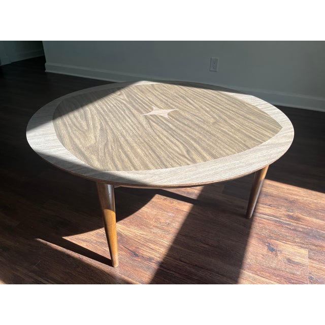 Wood Mid-Century Modern Coffee Table With a Unique Triangular / Surfboard Shape. For Sale - Image 7 of 10