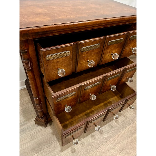 1970s Pulaski Apothecary Collection Cambridge (3) Drawer Dresser, Attributed For Sale - Image 4 of 10