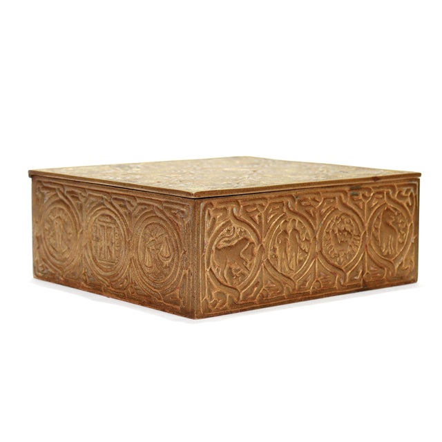 Early 20th Century Tiffany Studios Zodiac Pattern Gilt Bronze Cigar Humidor or Table Box No. 1655 For Sale - Image 5 of 15