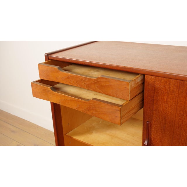 Brown Vintage Danish Highboard in Teak For Sale - Image 8 of 18