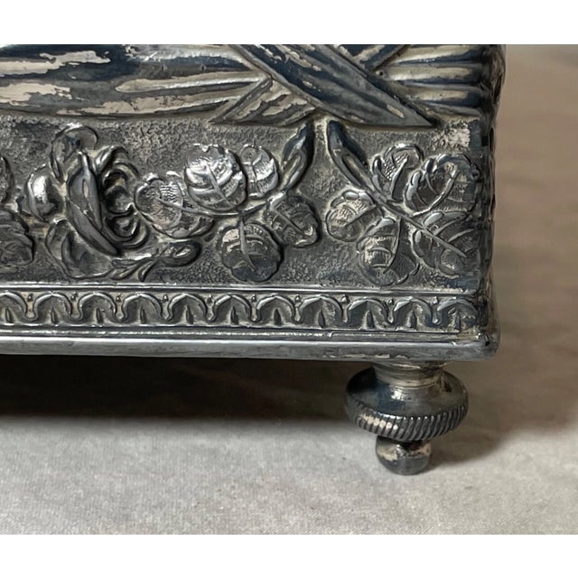 Antique 19th Century Footed Ornate Silverplate Wood Swiss Cylindrical Music Box For Sale In New York - Image 6 of 12