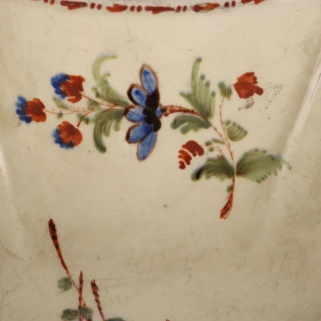 Bowl in Majolica For Sale - Image 4 of 11