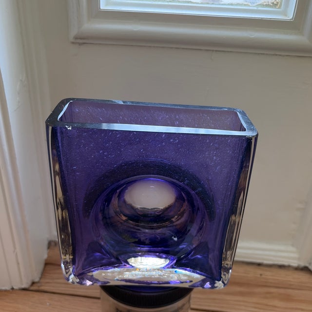 A Pair Blenko Amethyst Glass Block Vases, Circa 1960s - Vintage Blenko Amethyst Glass #6944 Cube Vases Brutalist Style Vases by Joel Philip Myers For Sale - Image 10 of 10