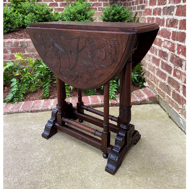 English Antique English Table Drop-Leaf Gateleg Oak Table For Sale - Image 3 of 12