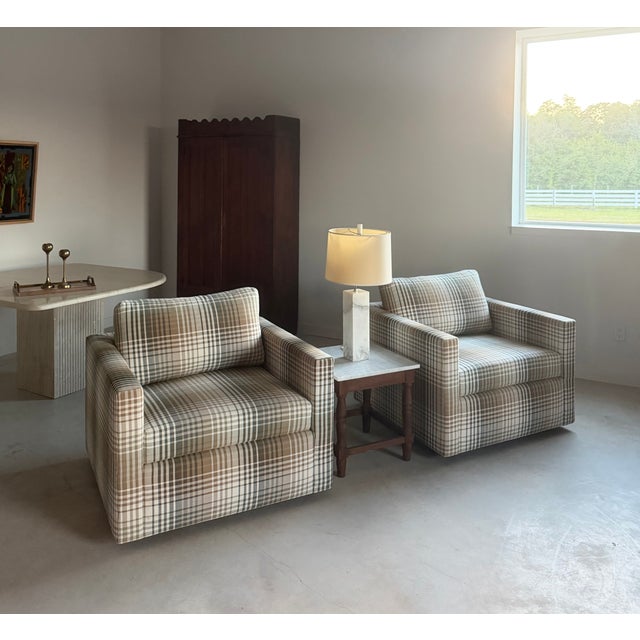 Florence Knoll Minimalist White Marble Plinth Table Lamp Knoll-Style (After Nessen) For Sale - Image 4 of 18