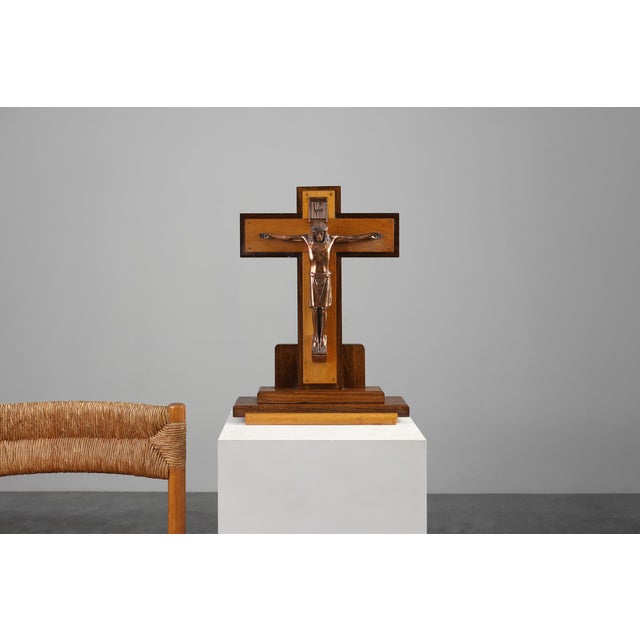 Belgium / 1920 / crucifix / oak, copper / Religious / Antiques A serene and beautifully crafted example of early...