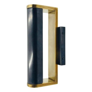 Visual Comfort Thomas O’Brien “David” Wall Sconce Patinated Brass For Sale