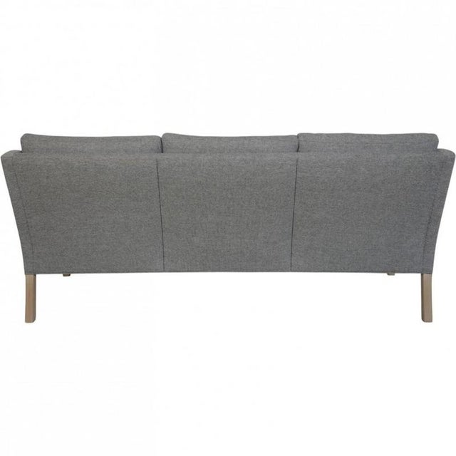 Model 2209 3-Seater Sofa by Børge Mogensen with Grey Fabric from Hallingdal, 1980s For Sale - Image 15 of 18