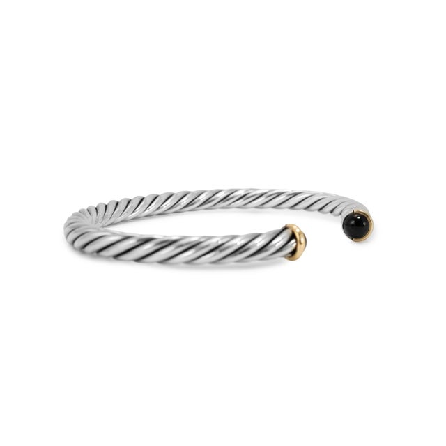 Modern Men’s David Yurman 14k Gold & 925 Silver 6mm Onyx Cable Cuff Bangle Bracelet For Sale - Image 3 of 8