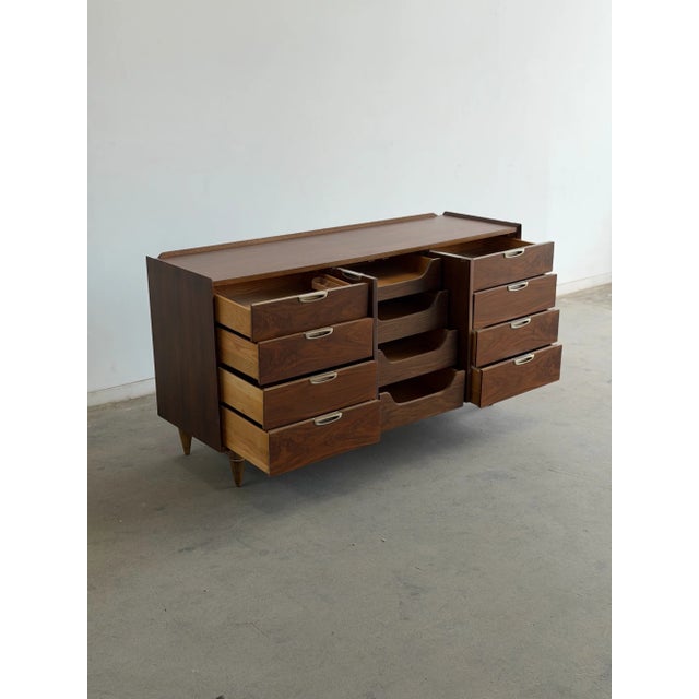 Wood 1960s Broyhill Premier Walnut Mid Century Dresser Twelve Drawer Central Doors Credenza For Sale - Image 7 of 18