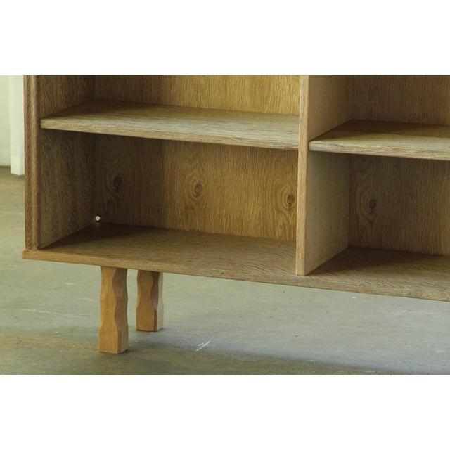 Vintage Danish Oak Bookcase with Sculptural Legs, 1960s For Sale - Image 13 of 18