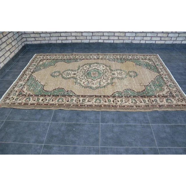 1960s 5x9 Bohemian Home Decor Wool Rug For Sale - Image 4 of 11