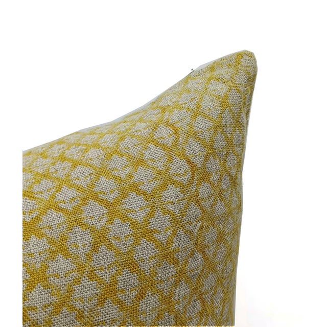 Decorative Thick Linen Cushion Cover 18x18 Inch- Pink City For Sale - Image 4 of 5