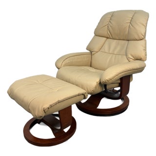 Mid 20th Century Leather Reclining Lounge Chair & Ottoman For Sale