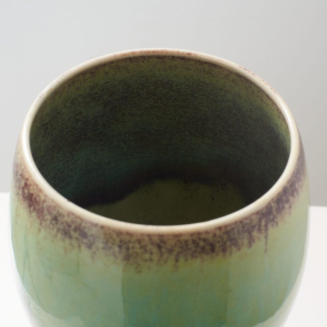 1930s Ovoid Vase on Tall Base by Stig Lindberg For Sale - Image 5 of 7