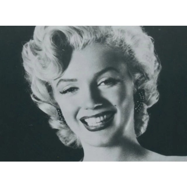 Marilyn Monroe at Studio, 1950s, Photograph For Sale - Image 3 of 6