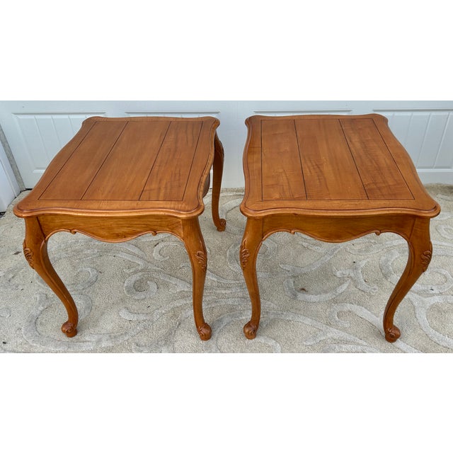Vintage Pair of Ethan Allen Country French Syle Carved Side Tables For Sale In Philadelphia - Image 6 of 15