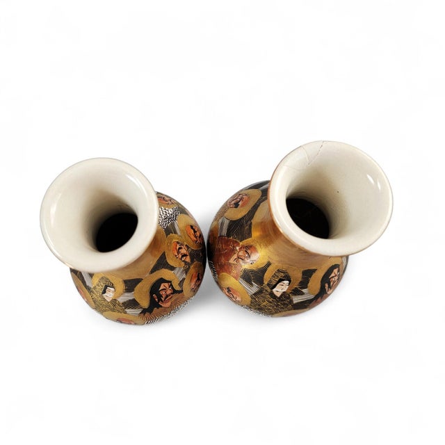 Ceramic Japanese Satsuma Vases with Raised Gilt and Arhat Motifs, 1890-1910, Set of 2 For Sale - Image 7 of 15