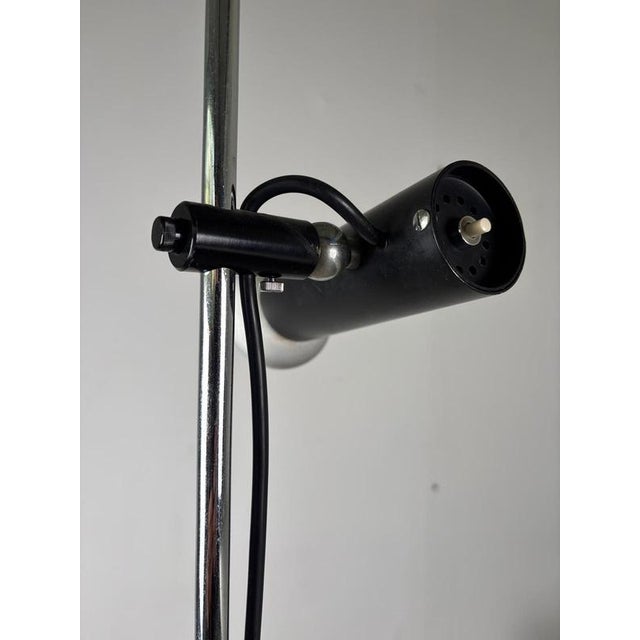 Model 1055 Floor Lamp attributed to Gino Sarfatti for Arteluce, 1960s For Sale - Image 3 of 7