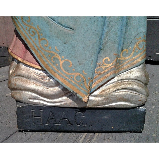 1910s 1910s German Haag Mary and Jesus Hand Carved Painted Wooden Sculpture For Sale - Image 5 of 12