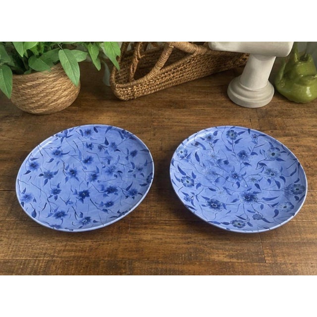 Cornflower Blue A Pair of Vintage Moroccan Safi Hand-Painted Ceramic Platters / Shallow Bowls For Sale - Image 8 of 12