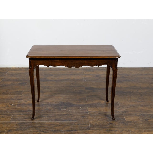 Wood French Louis XV Style 1900s Oak Side Table with Drawer and Scalloped Apron For Sale - Image 7 of 12