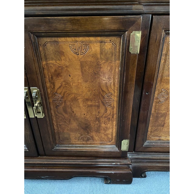 1990s Chinoiserie Wood Credenza With Brass Hardware and Burl Doors For Sale In Baltimore - Image 6 of 13