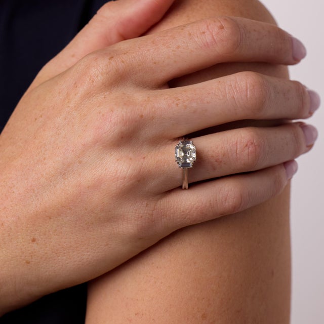 1930s 1930s Art Deco Gia 2.37 Carat Diamond 18k White Gold Engagement Ring, Size 8.75 For Sale - Image 5 of 6