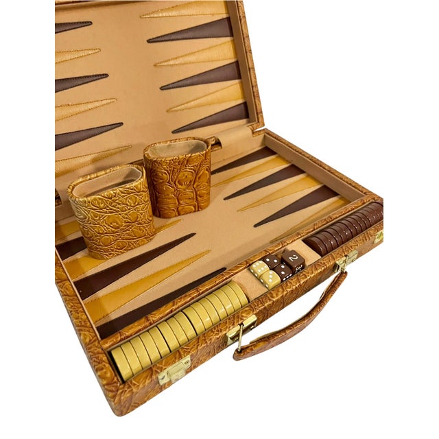 Mid 20th Century Vintage Mid-Century Backgammon Game Set Faux Crocodile Travel Case For Sale - Image 5 of 18
