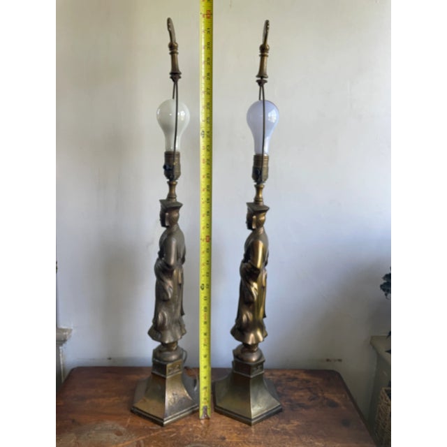 James Mont Pair of Hollywood Regency Asian Figural Table Lamps — Chinoiserie Bronze-Tone Sculptural Lamps For Sale - Image 4 of 10