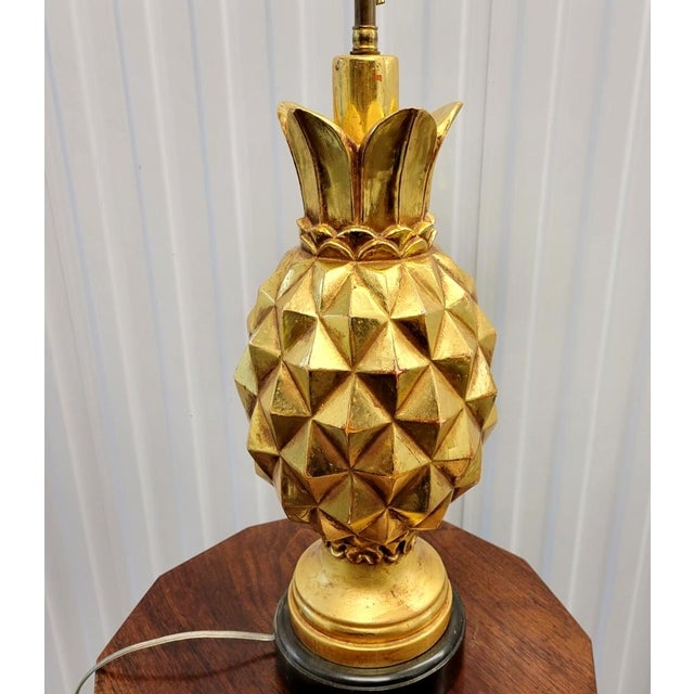 Karl Springer Mid-Century Hollywood Regency Gold Gilt Pineapple Table Lamp With Black Shade For Sale - Image 4 of 4