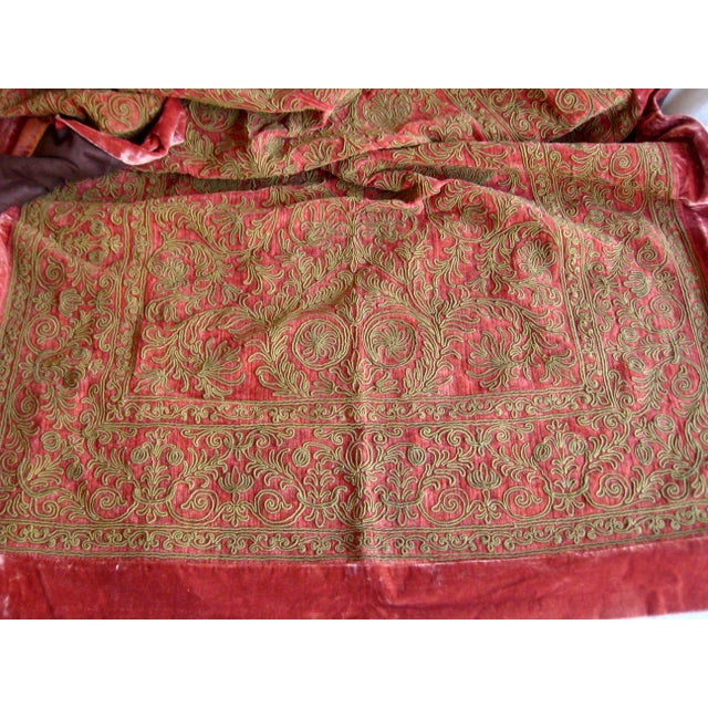 Early 20th Century French Gold Metallic on Velvet Embroidery Tapestry For Sale - Image 16 of 17