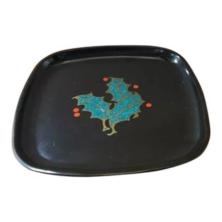 1960s Couroc of Monterey California Holly and Berries Tray For Sale