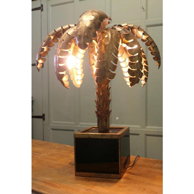 French Palm Tree Tole Ware Lamp from Maison Jansen This stunning Vintage piece of Maison Jansen design is in good vintage...