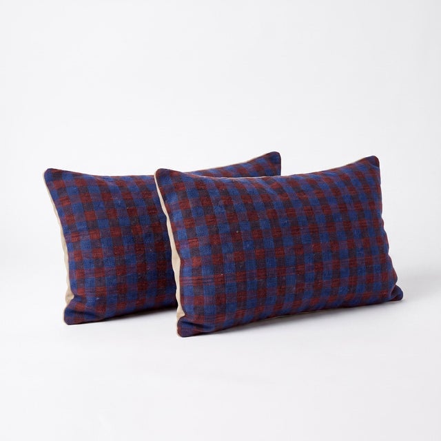 Mid-Century Modern Turkish Lumbar Kilim Pillow Cover 16'' X 24'' - Set of Two For Sale - Image 3 of 4