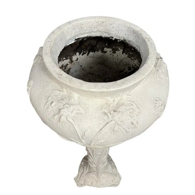 Art Nouveau Column in Plaster For Sale - Image 5 of 7