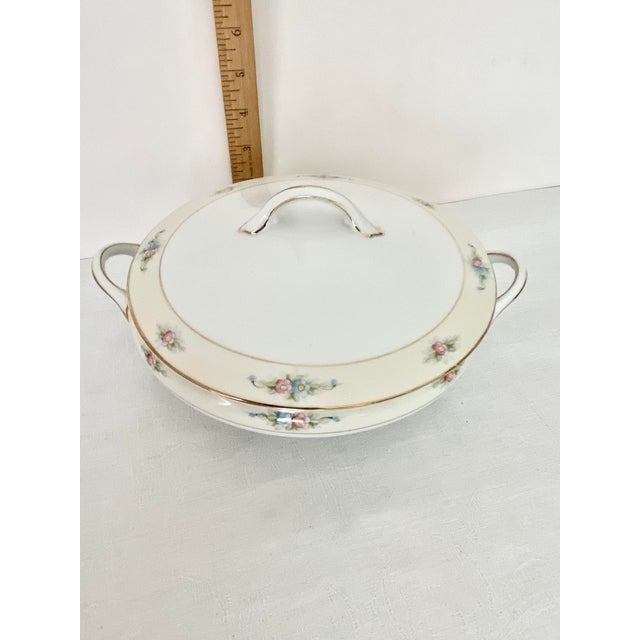 Vintage Noritake Nippon "The Sedan" Hand-Painted Round Covered Vegetable Nippon Hand Painted M Wreath For Sale In Denver - Image 6 of 17