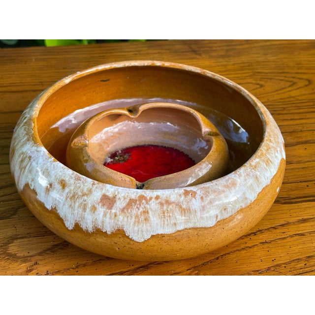 Mid-Century Modern Vintage Studio Pottery Drip Glaze Ashtray Bowl With Red Crystalline Center For Sale - Image 3 of 10