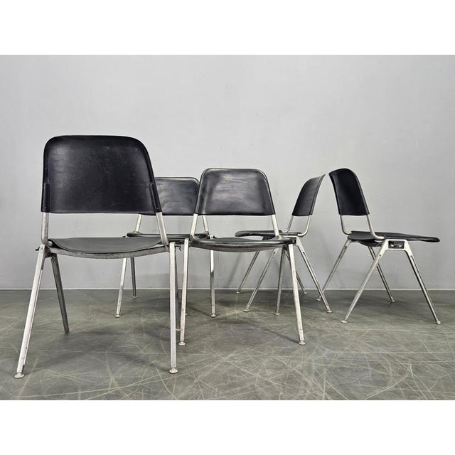 Mid-Century Knoll Stackable Chairs by Don Albinson, 1970s, Set of 5 For Sale - Image 8 of 10