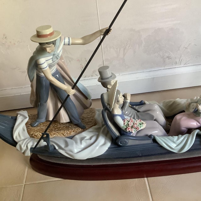 1990s Large Llardo Gondola Porcelain in Mint Condition With Original Box and Base For Sale - Image 5 of 7