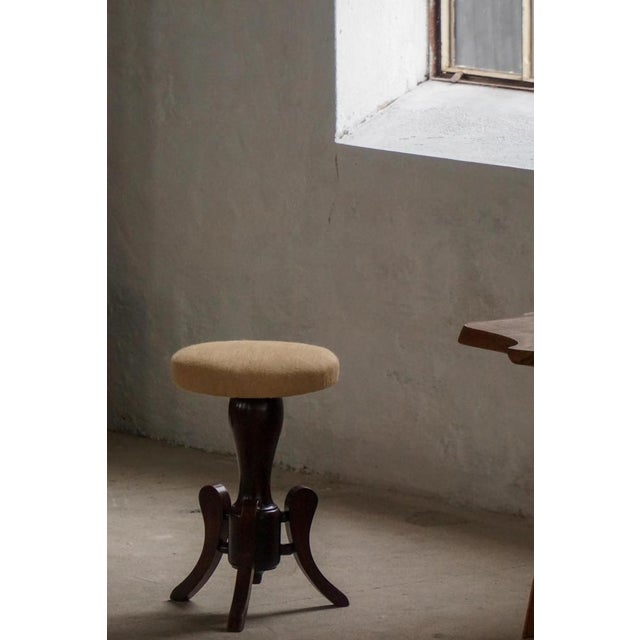 Early 20th Century Victorian Adjustable Piano Stool with Hessian Seat, 1920s For Sale - Image 12 of 16